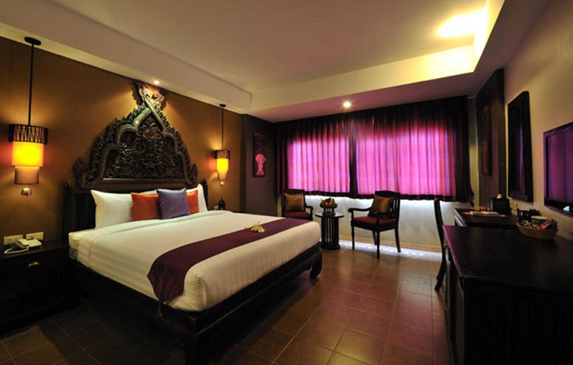 Siralanna Hotel Patong Екстер'єр фото