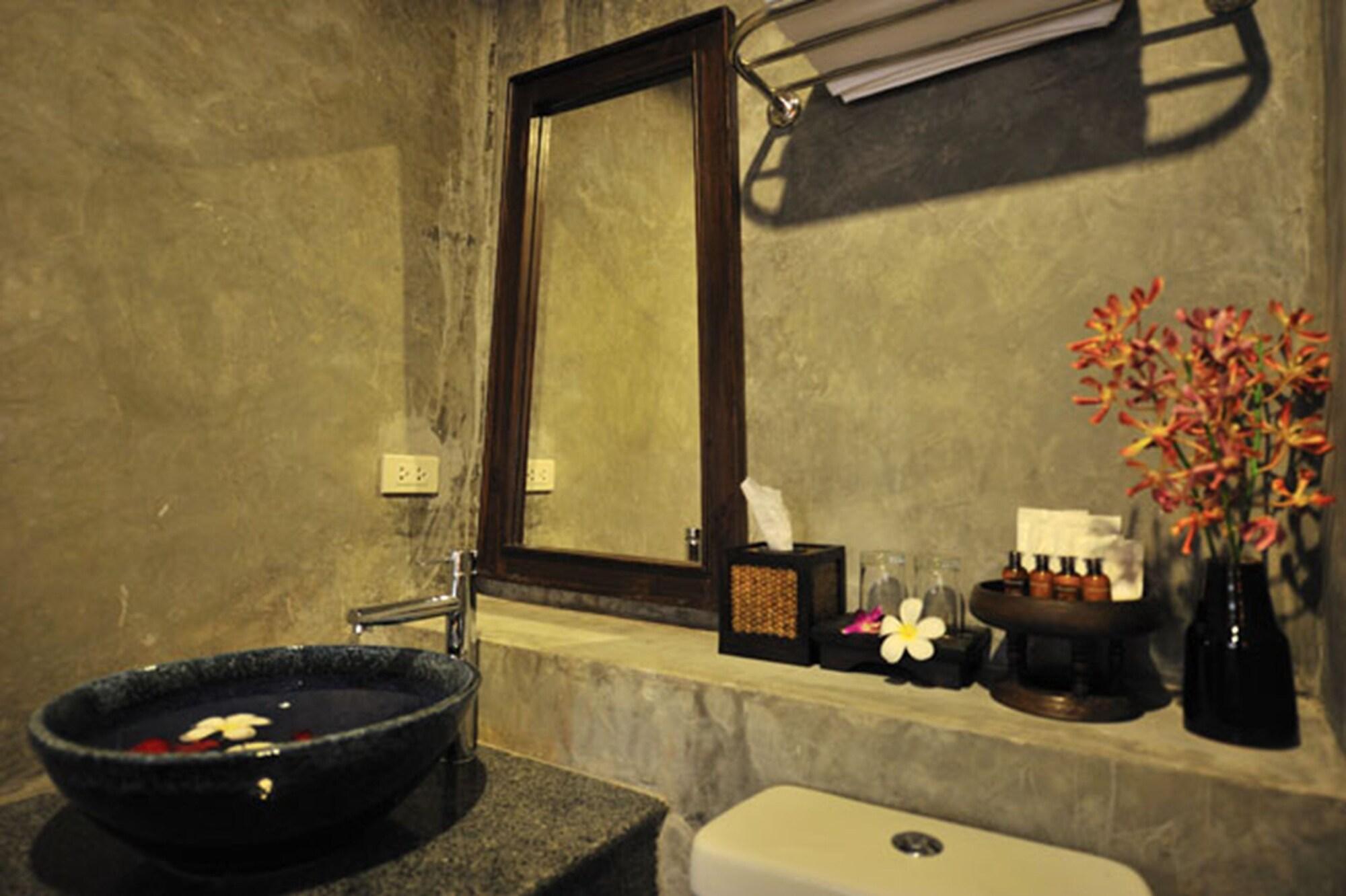 Siralanna Hotel Patong Екстер'єр фото