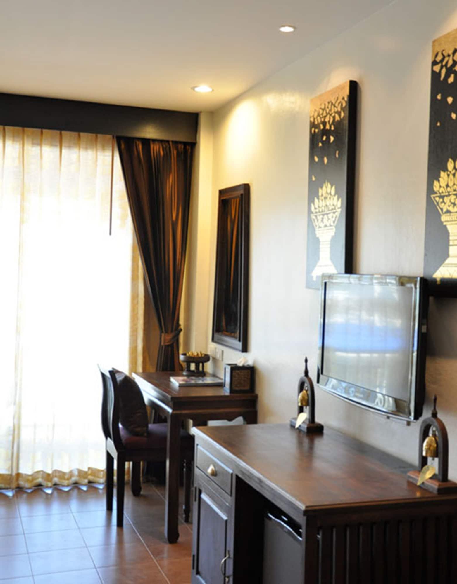 Siralanna Hotel Patong Екстер'єр фото
