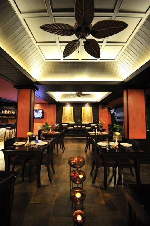 Siralanna Hotel Patong Екстер'єр фото